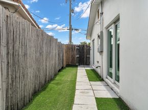 2233 SE 15th St, Pompano Beach FL 33062