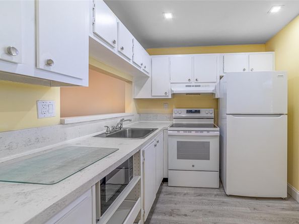 9101 Lime Bay Blvd 309, Tamarac FL 33321