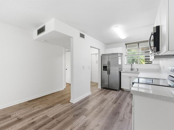 1250 S Military Trail 1612, Deerfield Beach FL 33442