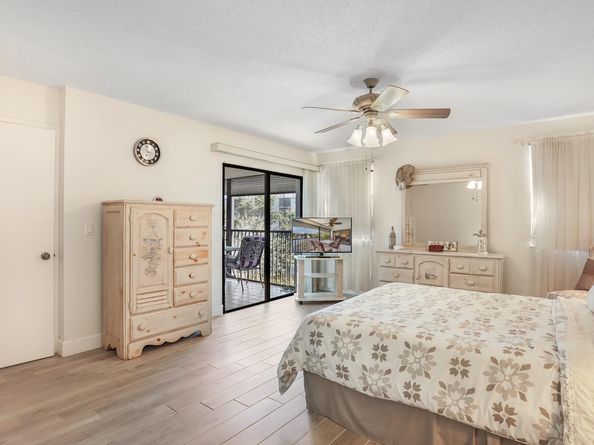 2334 S Cypress Bend Dr 302, Pompano Beach FL 33069