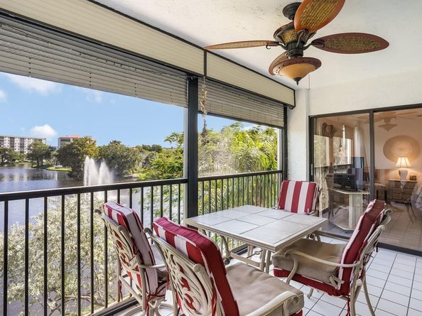 2334 S Cypress Bend Dr 302, Pompano Beach FL 33069