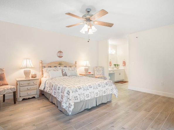 2334 S Cypress Bend Dr 302, Pompano Beach FL 33069