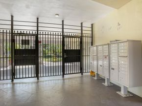 2334 S Cypress Bend Dr 302, Pompano Beach FL 33069