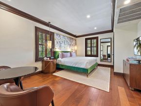 301 Australian Avenue 301, Palm Beach FL 33480