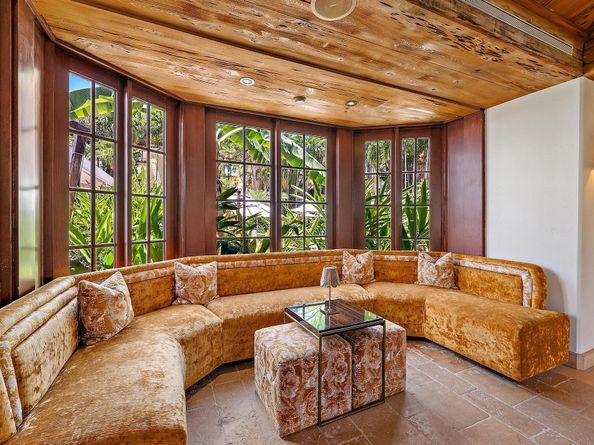 301 Australian Avenue 301, Palm Beach FL 33480