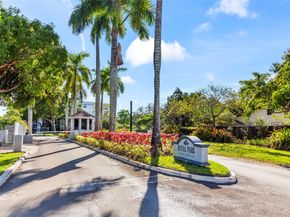 101 Royal Park Dr 1G, Oakland Park FL 33309