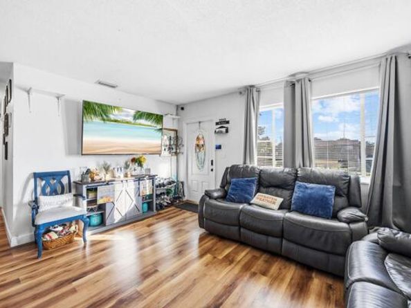 430 W 25th Street, Riviera Beach FL 33404