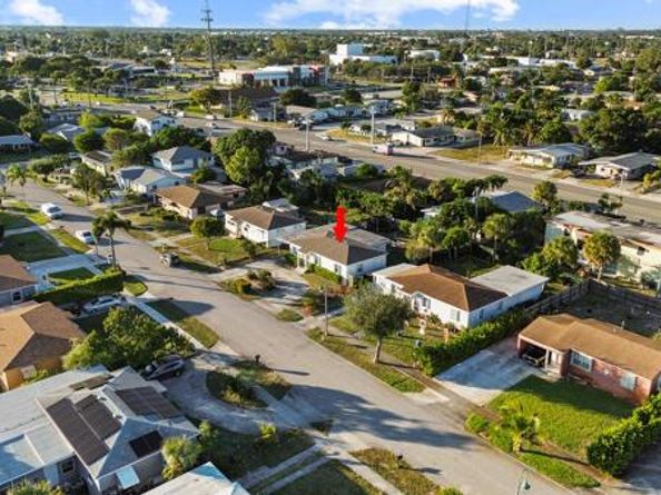 430 W 25th Street, Riviera Beach FL 33404