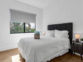 1517 N Lakeside Drive, Lake Worth Beach FL 33460