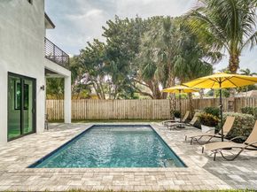 1517 N Lakeside Drive, Lake Worth Beach FL 33460
