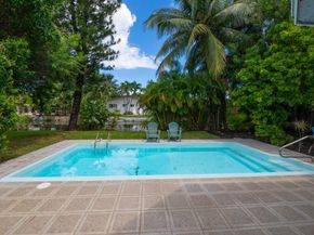 4500 NE 15th Ave, Oakland Park FL 33334