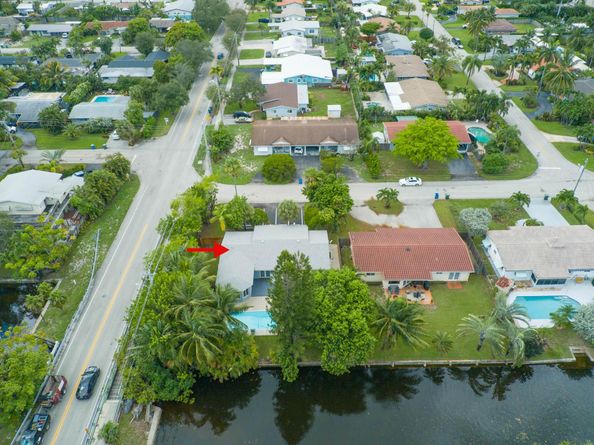 4500 NE 15th Ave, Oakland Park FL 33334