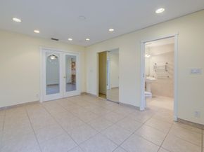 4500 NE 15th Ave, Oakland Park FL 33334