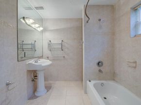 4500 NE 15th Ave, Oakland Park FL 33334