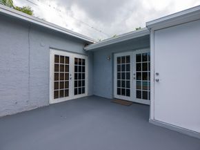 4500 NE 15th Ave, Oakland Park FL 33334