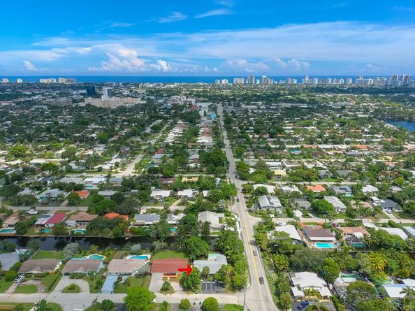 4500 NE 15th Ave, Oakland Park FL 33334