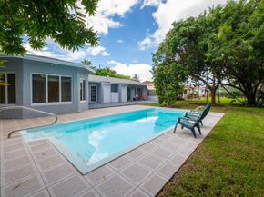 4500 NE 15th Ave, Oakland Park FL 33334