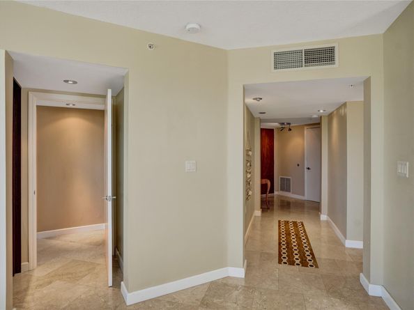 2001 N Ocean Blvd 502, Fort Lauderdale FL 33305