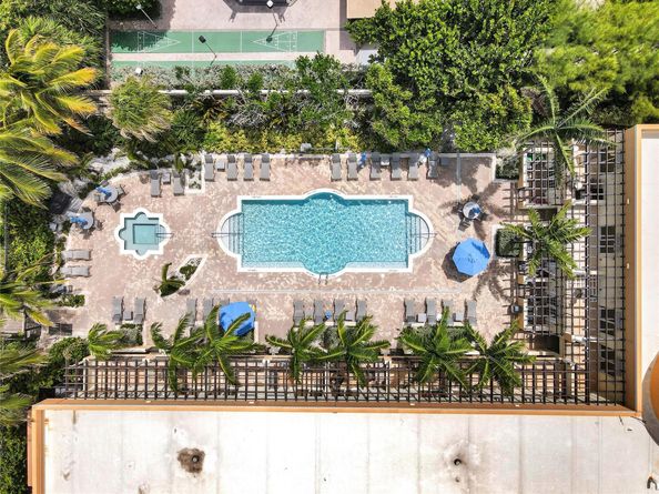 2001 N Ocean Blvd 502, Fort Lauderdale FL 33305