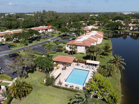 9282 Vista Del Lago D, Boca Raton FL 33428
