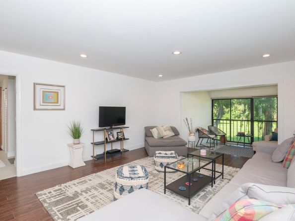 9282 Vista Del Lago D, Boca Raton FL 33428