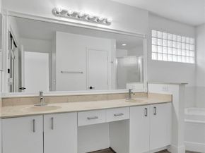 8500 NW 57th Dr, Coral Springs FL 33067