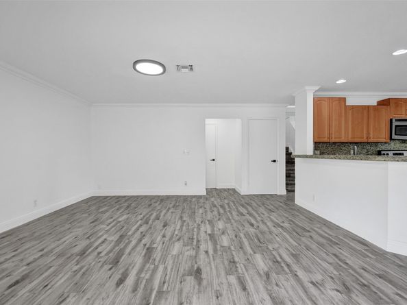 8500 NW 57th Dr, Coral Springs FL 33067
