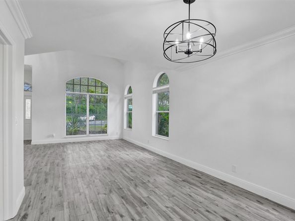 8500 NW 57th Dr, Coral Springs FL 33067
