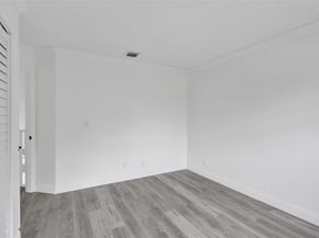 8500 NW 57th Dr, Coral Springs FL 33067