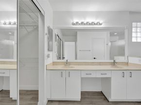 8500 NW 57th Dr, Coral Springs FL 33067