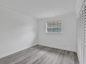 8500 NW 57th Dr, Coral Springs FL 33067