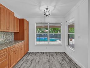 8500 NW 57th Dr, Coral Springs FL 33067