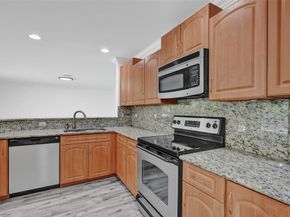 8500 NW 57th Dr, Coral Springs FL 33067