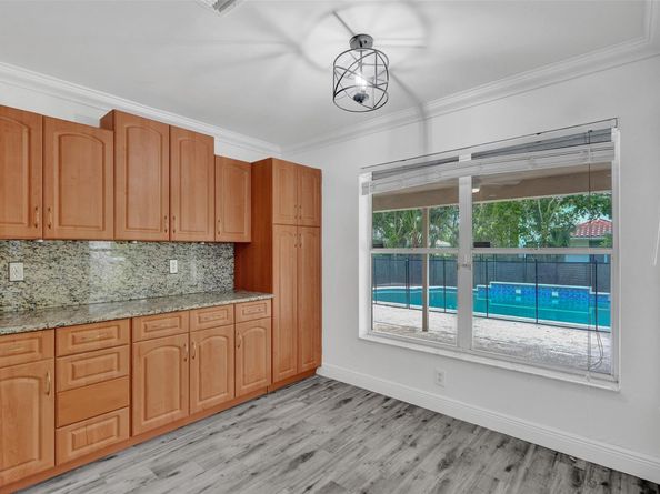 8500 NW 57th Dr, Coral Springs FL 33067