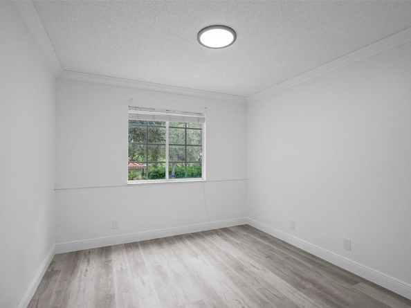 8500 NW 57th Dr, Coral Springs FL 33067