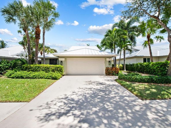 141 Sand Pine Drive, Jupiter FL 33477