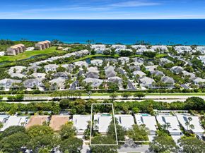 141 Sand Pine Drive, Jupiter FL 33477