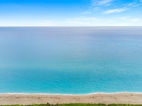 141 Sand Pine Drive, Jupiter FL 33477