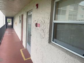 225 Bonnie Boulevard 212, Palm Springs FL 33461
