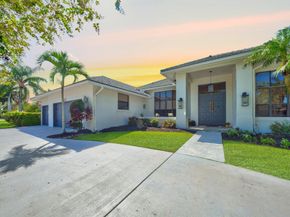 1902 S Club Drive, Wellington FL 33414
