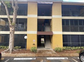 3083 N Oakland Forest Drive 308, Oakland Park FL 33309