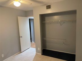 3083 N Oakland Forest Drive 308, Oakland Park FL 33309