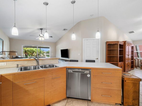 3224 Turtle Cove, West Palm Beach FL 33411