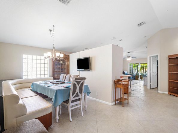 3224 Turtle Cove, West Palm Beach FL 33411