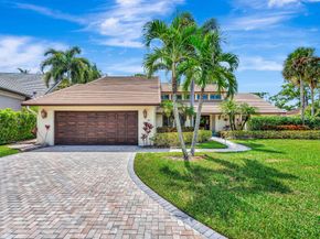 11 Berwick Road NE, Palm Beach Gardens FL 33418