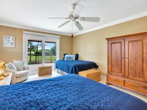 11 Berwick Road NE, Palm Beach Gardens FL 33418