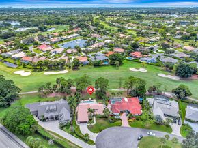 11 Berwick Road NE, Palm Beach Gardens FL 33418