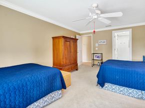 11 Berwick Road NE, Palm Beach Gardens FL 33418