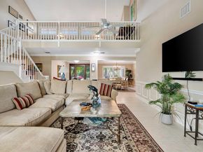 11 Berwick Road NE, Palm Beach Gardens FL 33418
