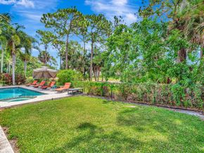 11 Berwick Road NE, Palm Beach Gardens FL 33418